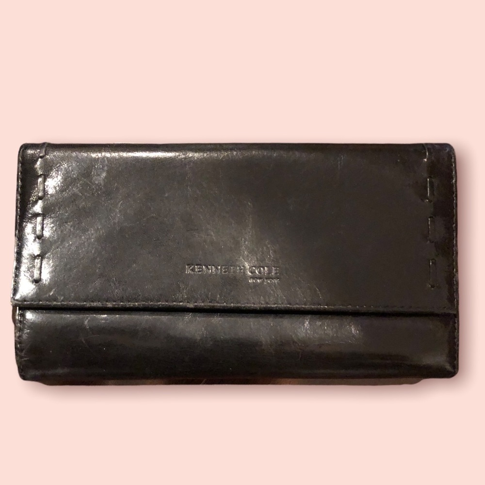 ⭐️ Kenneth Cole New York Black Leather Tri-Fold Long Wallet